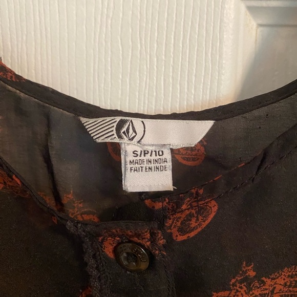 Sheer Volcom Motorcycle Tank - Picture 2 of 3